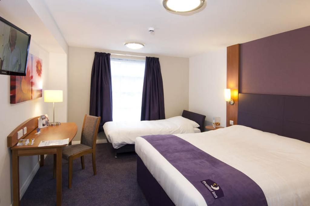 Premier Inn Edinburgh Central Quarto foto