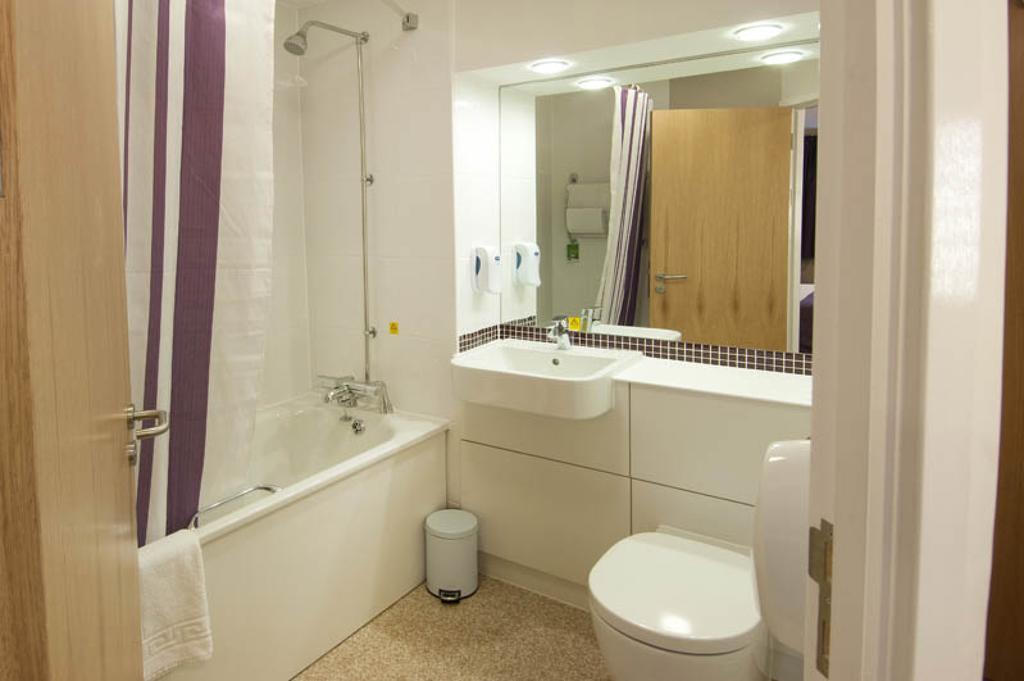 Premier Inn Edinburgh Central Quarto foto