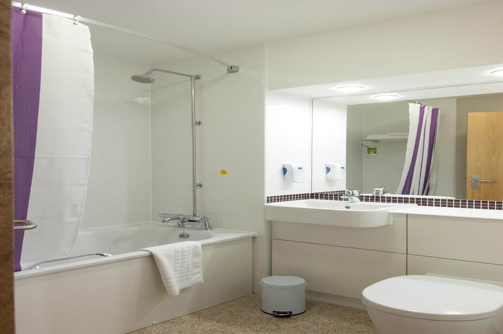 Premier Inn Edinburgh Central Quarto foto